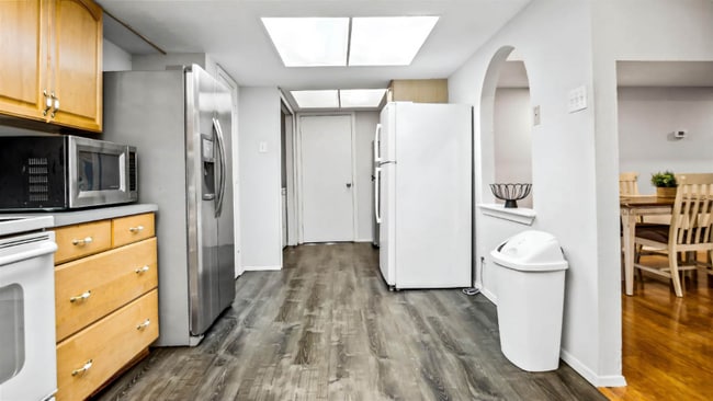 Photo - 5001 Overdowns Dr