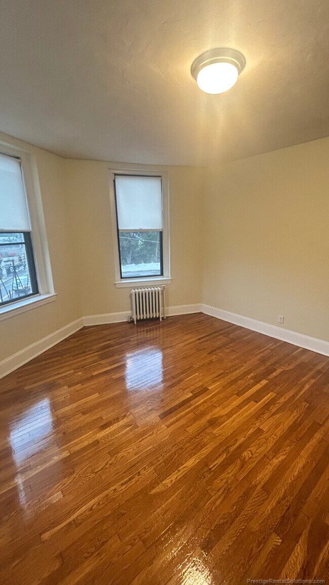 Photo - 223 Essex St Unidad 26