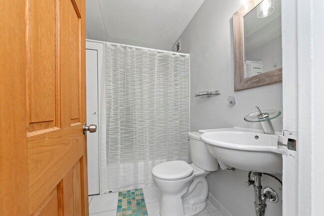 Photo - 3950 N Lake Shore Dr Unidad 1807B