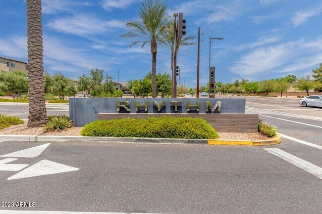 Photo - 1250 Abbey Ln Unit 219