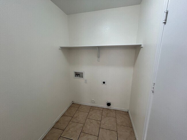 Photo - 4 Bed / 2 Bath Single Level El Mirage Home...