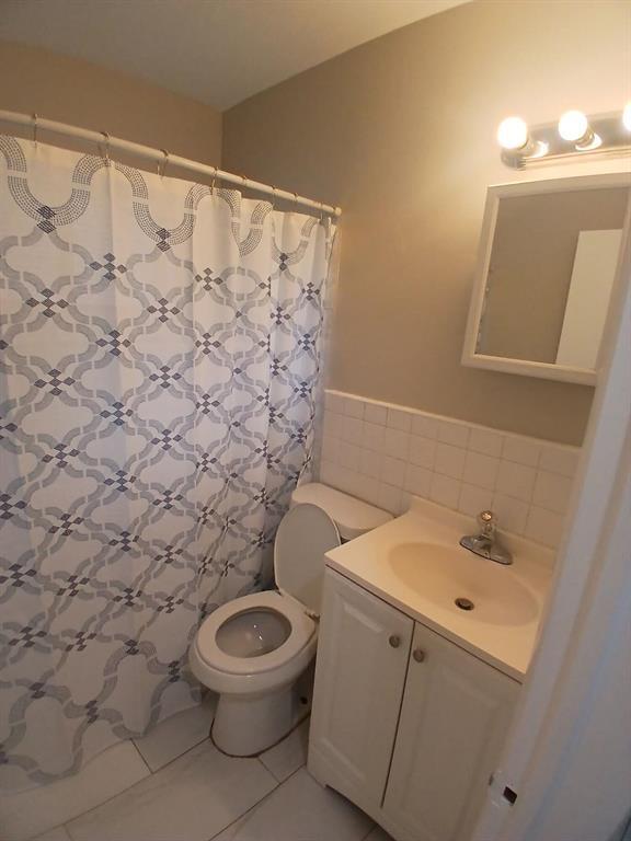 Photo - 126 NW 8th Ave