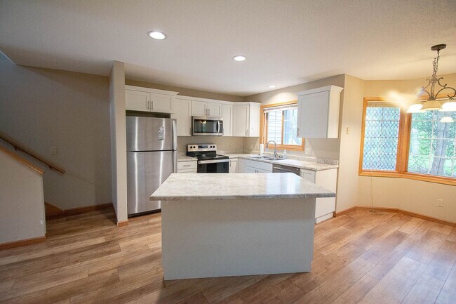 Photo - Bright Townhome with Fireplace & Nature Views