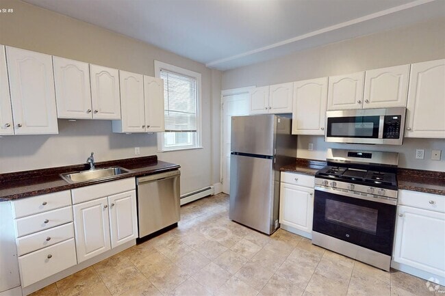 Building Photo - 63 Dana St Unit 1 Rental