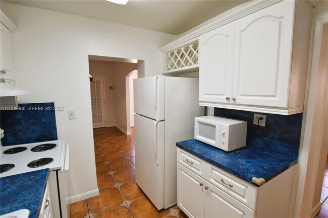 Photo - 2544 SW 20th St