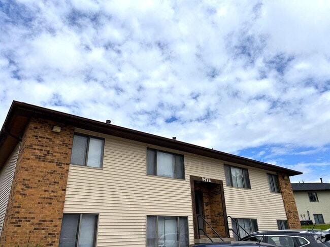 Building Photo - 947 Boston Way Unit B8 Rental