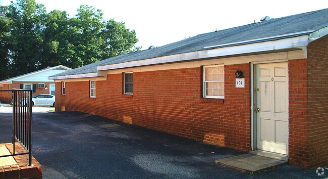 Parkway Gardens - Parkway Gardens