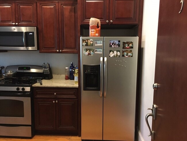 Building Photo - 1087 Beacon St Unit 3 Rental