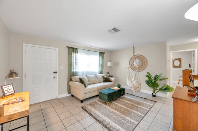 Photo - 3371 N Bay Ave