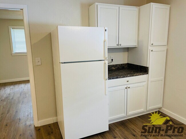 Photo - 708 Georgia St Unit 4