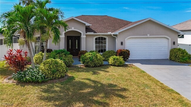 Photo - 4930 SW 25th Ct
