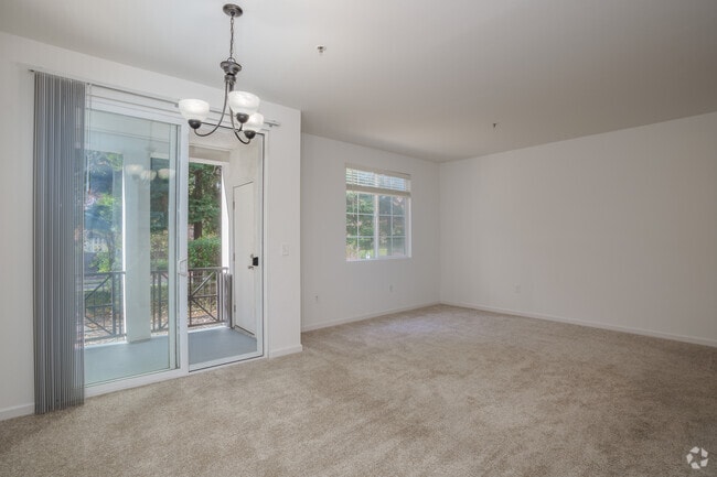 2BR, 2BA - 3A - Living Room