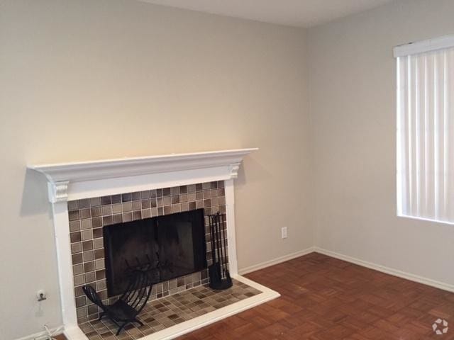 Building Photo - 14 Exeter Unit 9 Rental