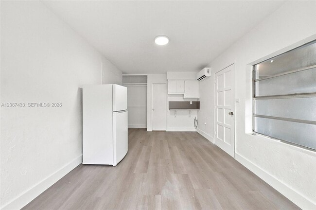Photo - 3500 NW 1st St Unit B