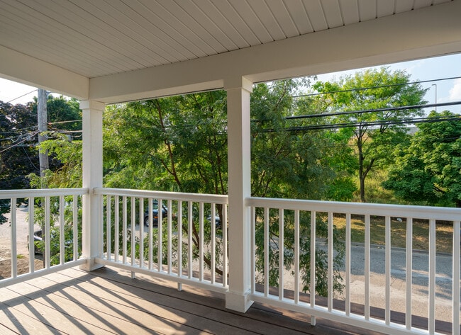 Photo - 625 3rd st #2