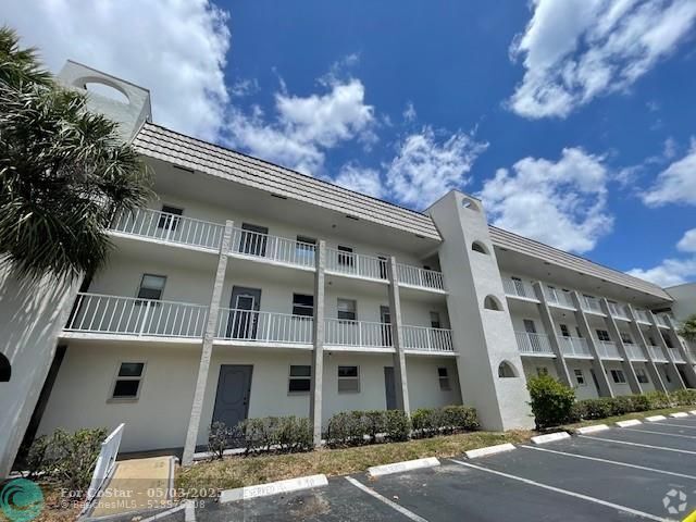 Building Photo - 8600 Sunrise Lakes Blvd Unit 308 Rental