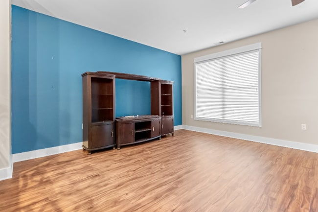 Photo - 9905 Bay Ct Ln