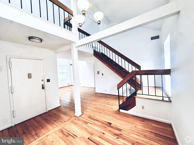Building Photo - 3711 39th St NW Unit F192 Rental