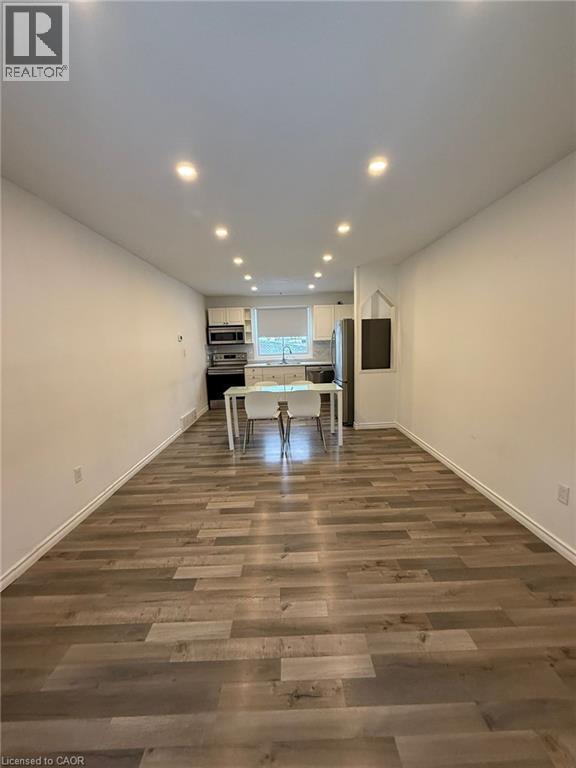 Photo - 16 Courtland Ave