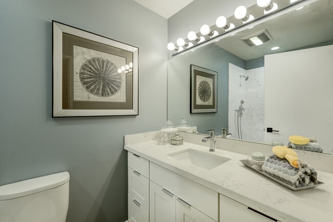 Photo - Park Plaza Apartments