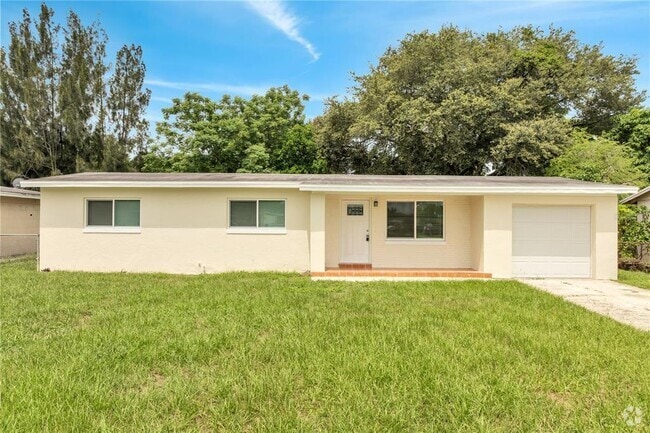 Building Photo - 1040 San Luis Dr Rental