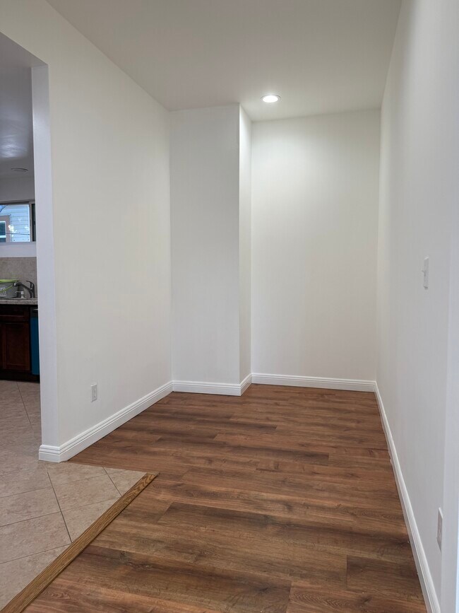 Photo - 1813 Saint Charles St