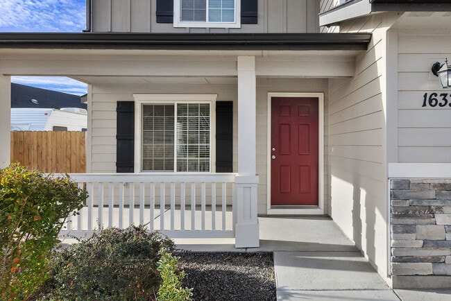 Photo - 1633 Placerville St