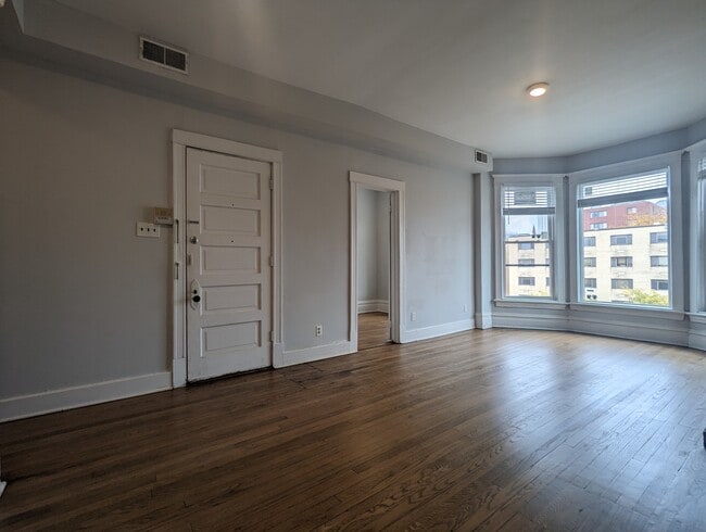 Photo - 3544 N Halsted St Unit 3F