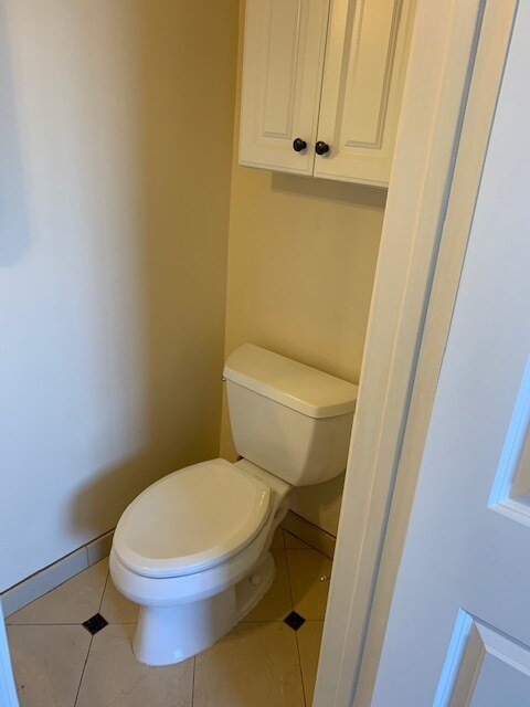 Photo - 1259 Ardmore N Ave Unit 207