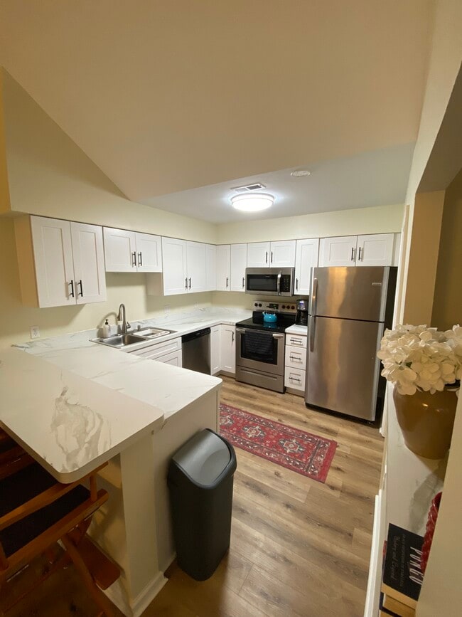 Photo - 324 River Forest Rd Unit 324