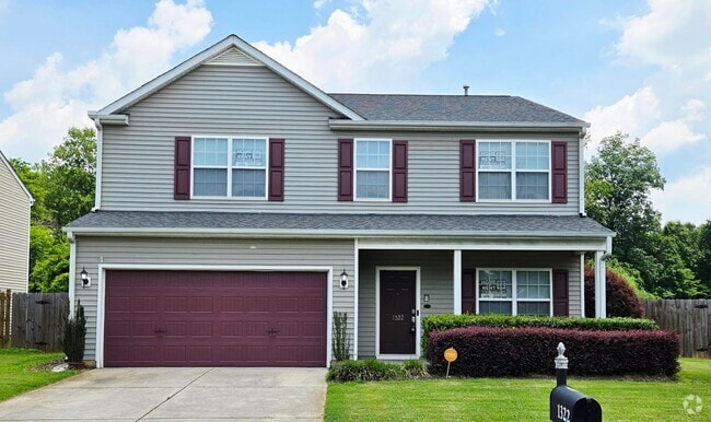 Building Photo - Stunning 4-Bedroom Home for Rent – Availab...