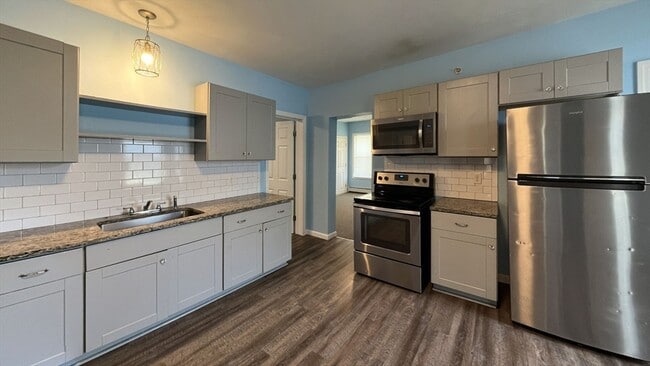 Photo - 91 N Main St Apartment Unit 4