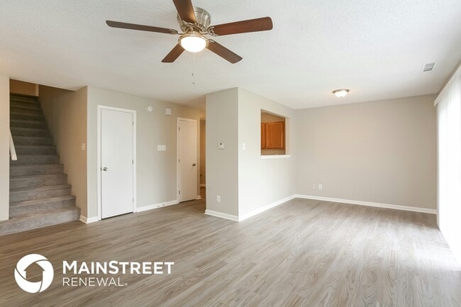 Photo - 4506 Redcliff S Ln