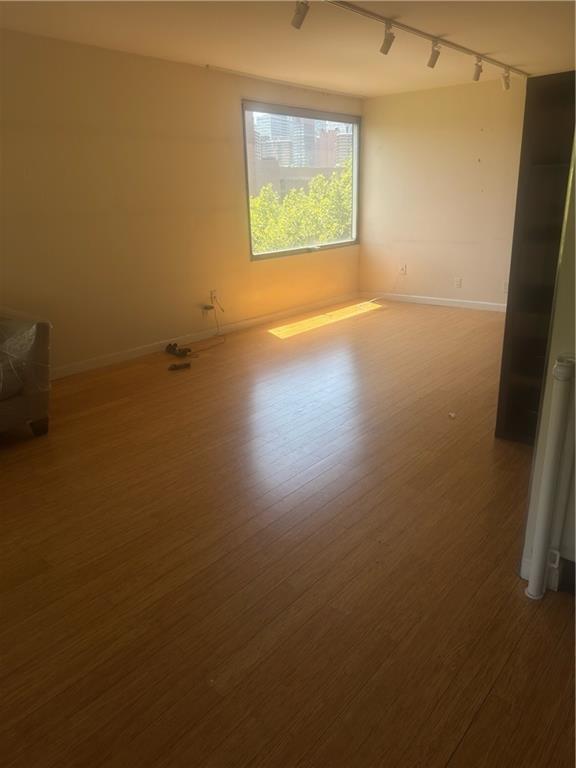 180 Park Row Unit 7A