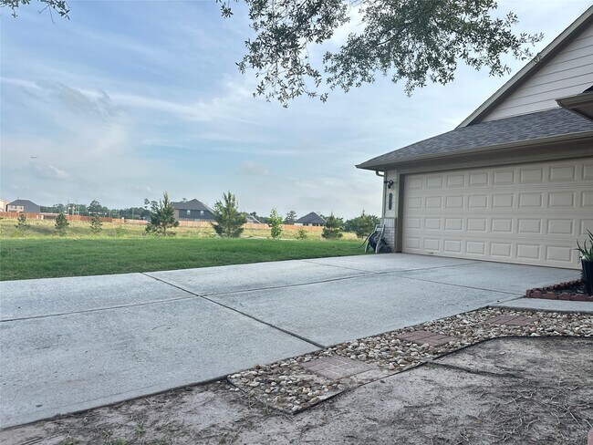 Photo - 19403 Wildwood Dale Ln