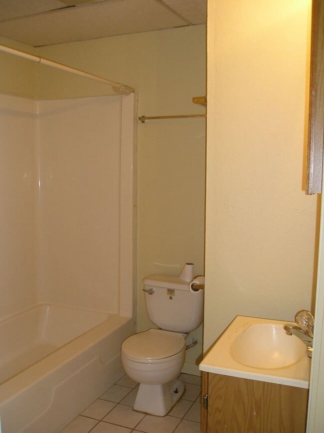 Photo - 743 W Otterman St