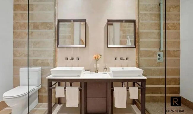 111 Fulton St Unit 820