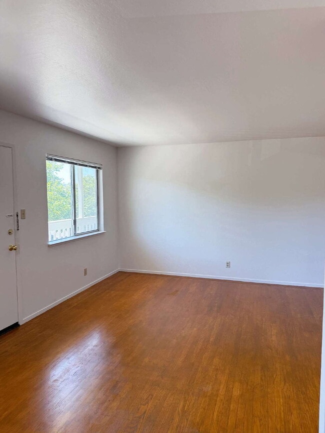 Photo - Charming 1BD/1BA Apartment Near Sonoma Plaza - Available Now. Unidad 4