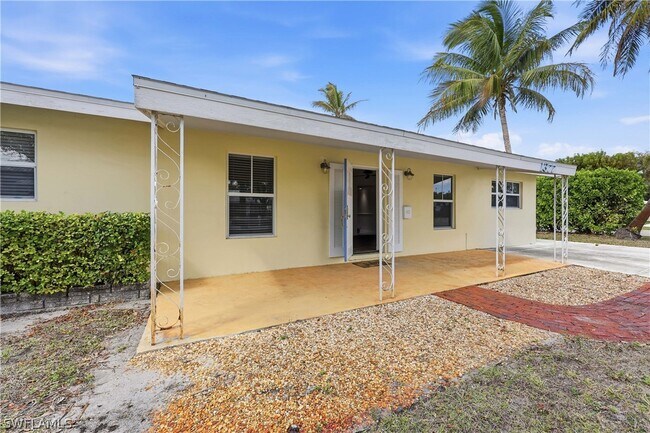 Photo - 1377 11th Ct N