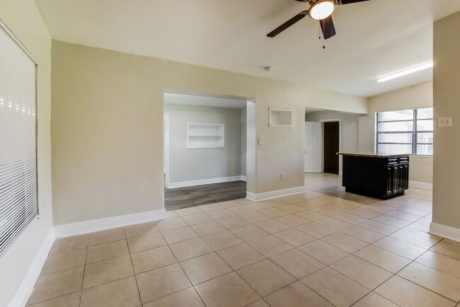 Photo - 3781 SW 41st St