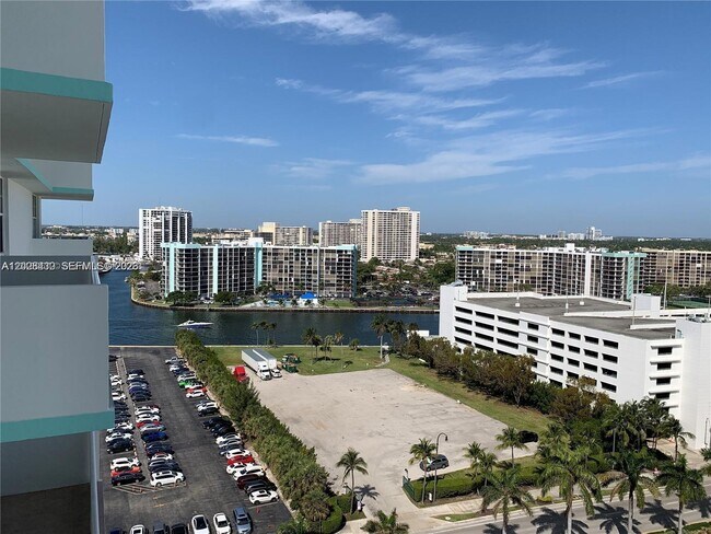 Photo - 3725 S Ocean Dr Unit 1219