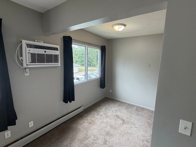 Photo - 5910 W Broadway Unidad 8