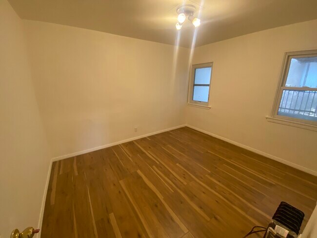 Photo - 1437 17th St