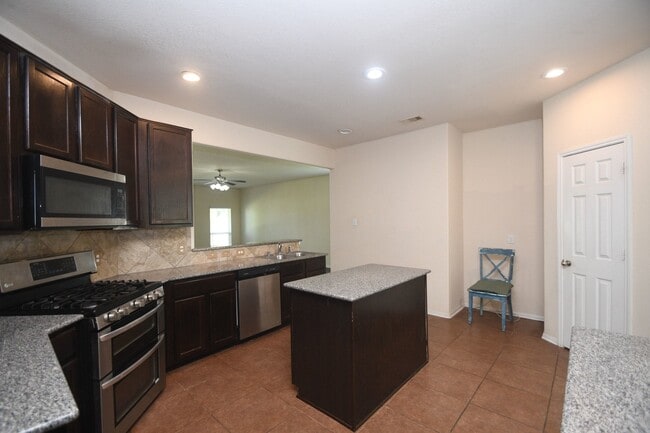 Photo - 15447 Signal Ridge Way