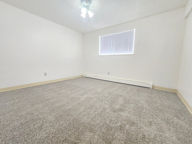 Photo - 5100 W 8th Ave Unit 2