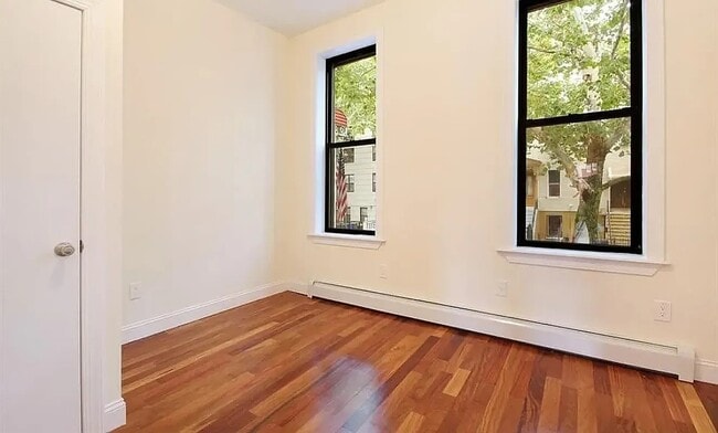 Photo - 1215 Hancock St Unit 3R