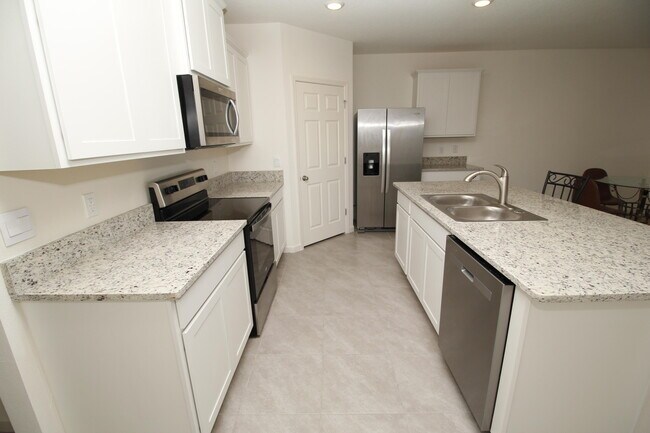 Photo - 185 Bubbling Ln