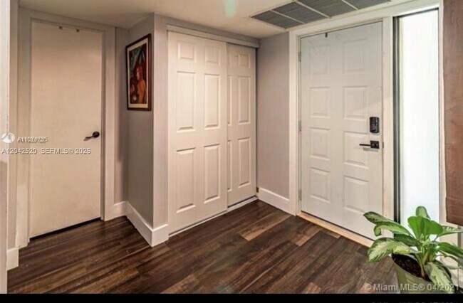 3833 Cocoplum Cir Unidad 3593