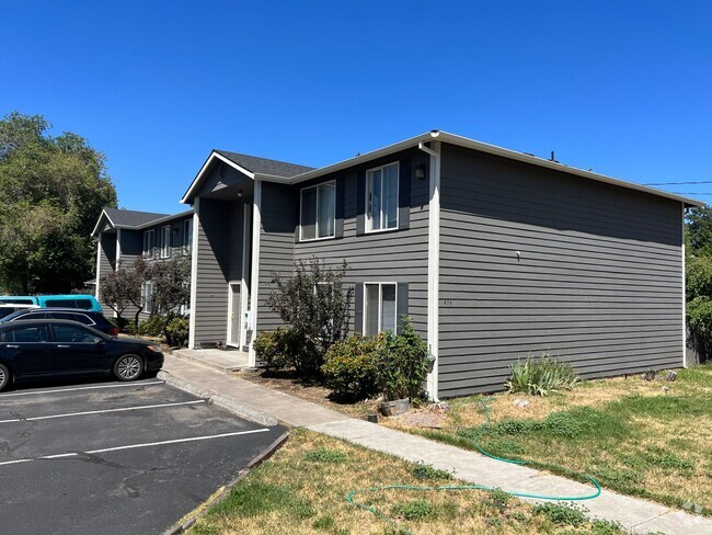 Building Photo - n414 Rental