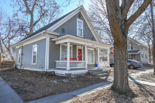 Building Photo - 308 N 30th St Rental